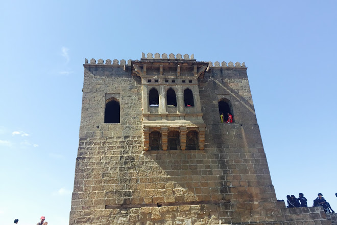 Shivneri Fort
