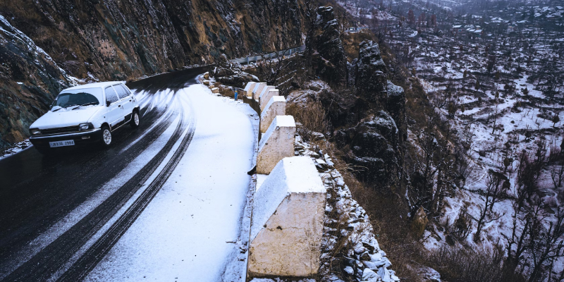 Cab Options For The Srinagar-Pahalgam Commute