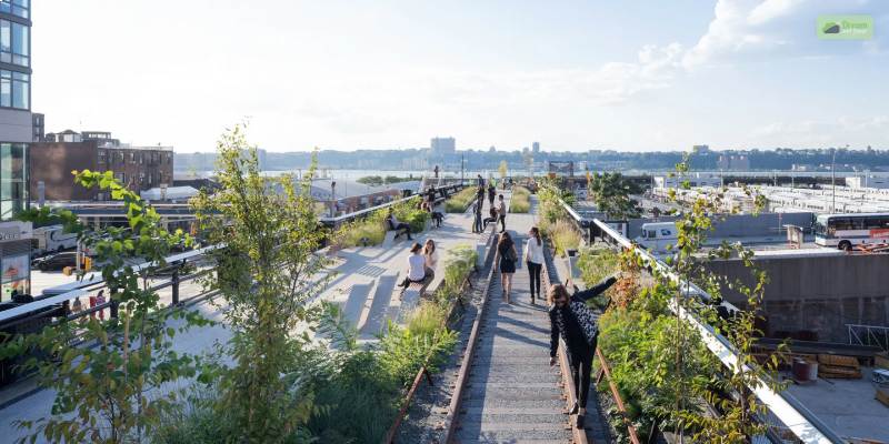 Elevated Park Of High Lane