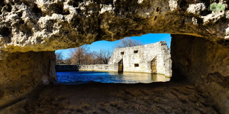 Hancock Springs Pool