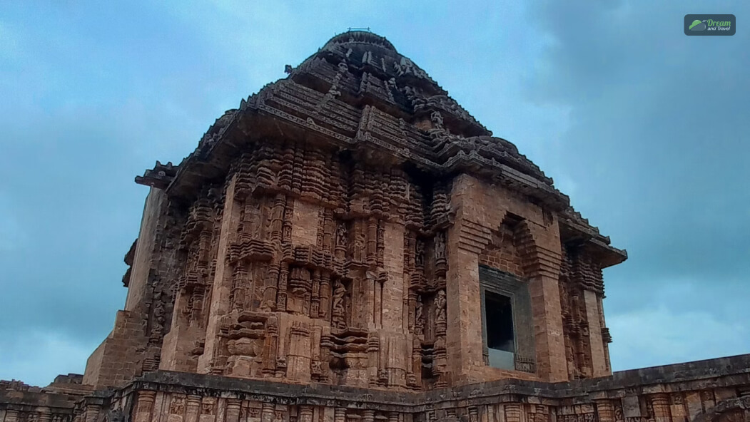 Top 5 Famous Temples in India: Know The Indian Culture and Heritage