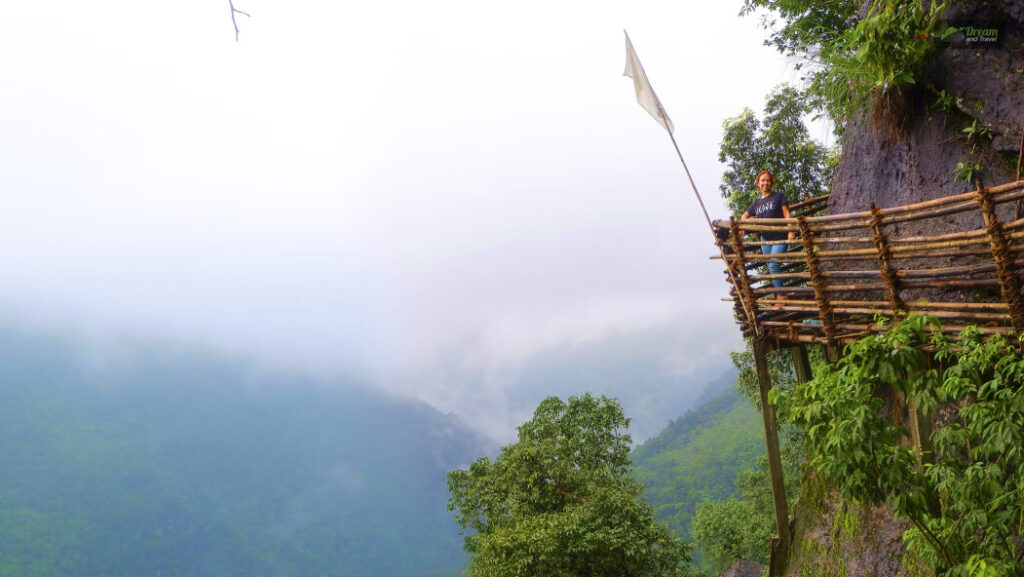 March and April: the Trekkers' Favorite and a Wonderful Period to Spot Wildlife