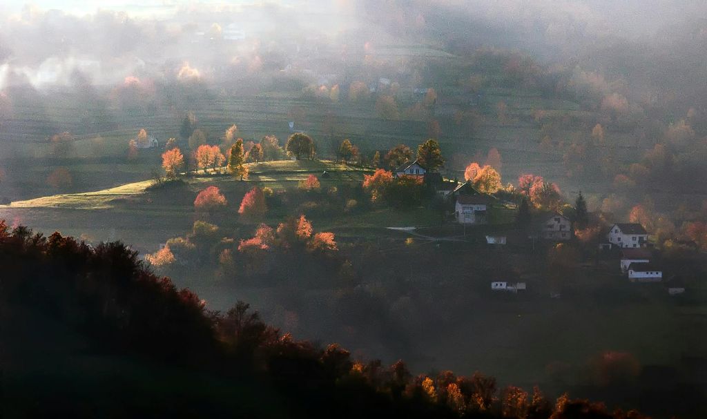 reasons to visit Bosnia