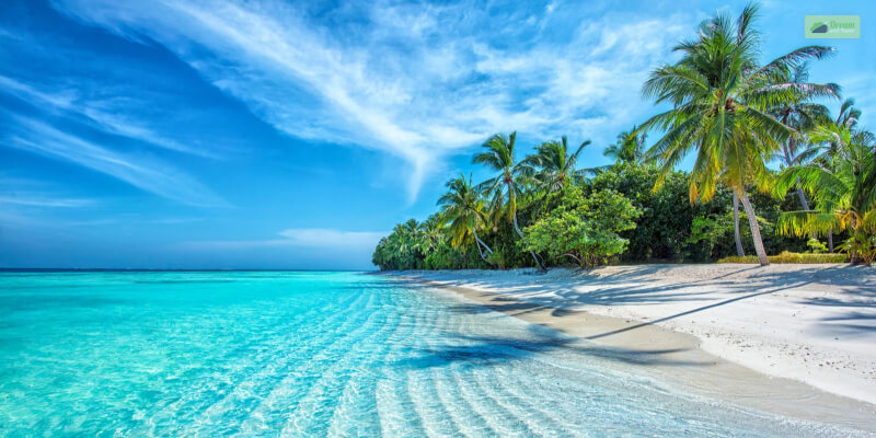 Safest Islands In The Caribbean You Can Visit Alone