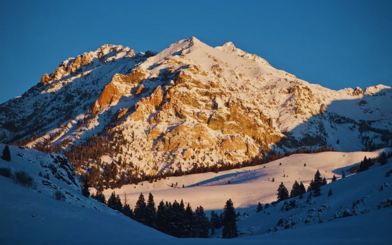 Stanley & Sawtooth Mountains