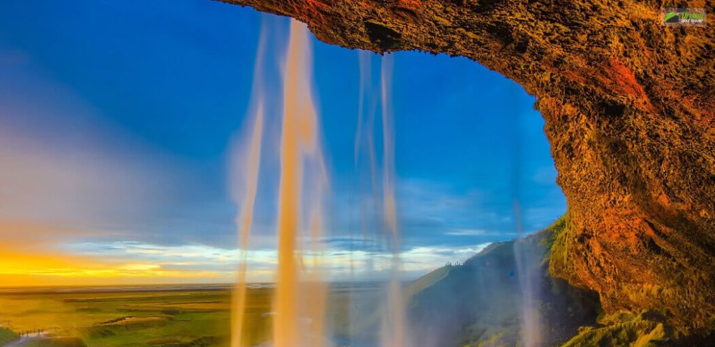 Tourist seasons in Iceland